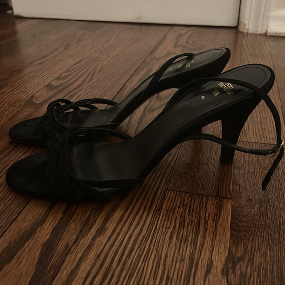Suede Zara black strappy black sandal size 40 worn once - Picture 2 of 4